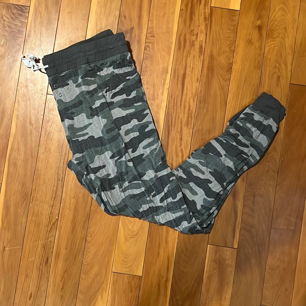 Little Sleepies Women’s Pants